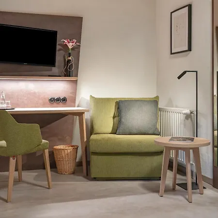 Hotel Landgasthof Zur Erholung Lostau